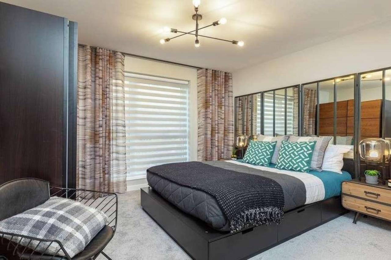 Newly Built Luxury 2 Bed Apartment!!! ลอนดอน ภายนอก รูปภาพ